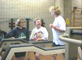 laufen.jpg (16228 Byte)